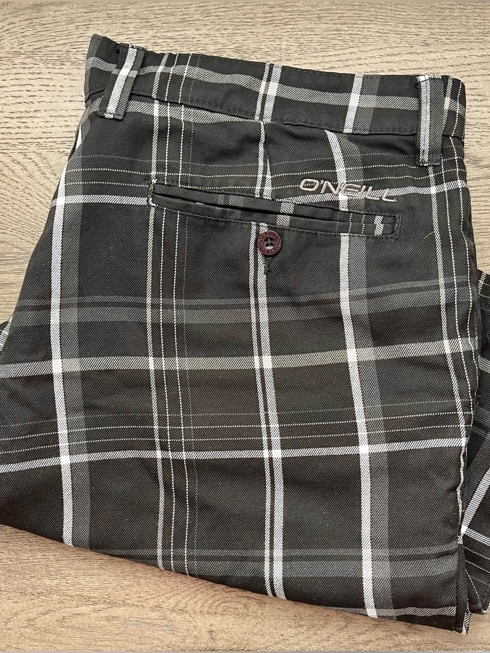 O'Neill | Men’s “Warren” Shorts in Black and White Plaid